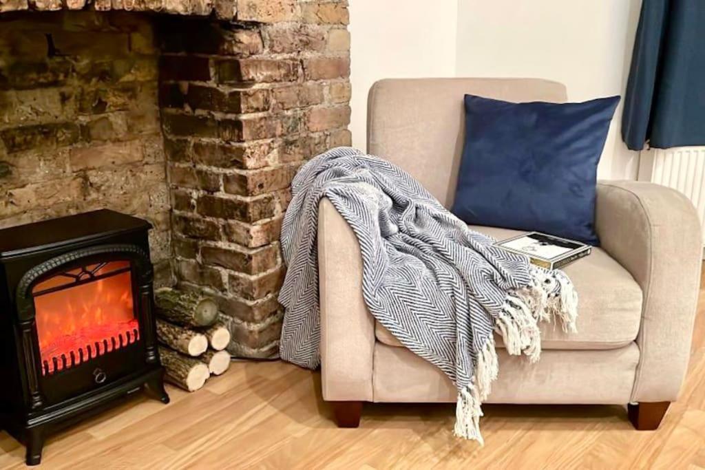 A Charming One Double Bedroom Flat Londra
